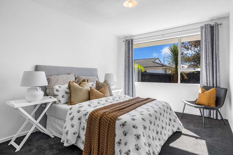 2/3 Quinton Place Bishopdale_7