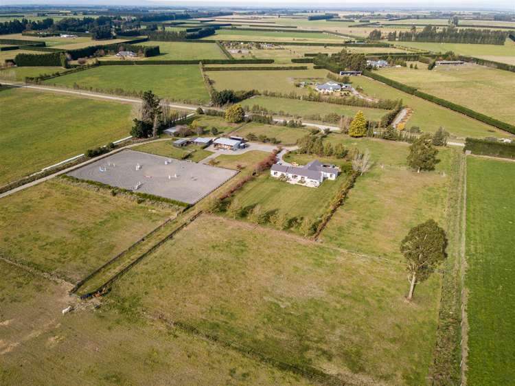 695 Essendon Road Darfield_23