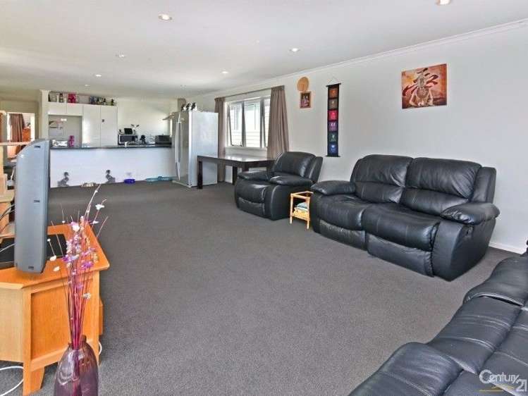 263 Alec Craig Way Gulf Harbour_9