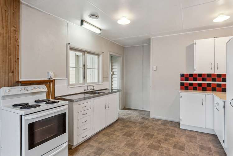 12 Hokio Beach Road Levin_2