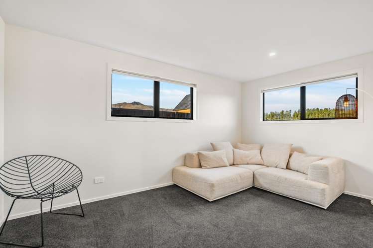 149 Burdon Loop Lake Hawea_6