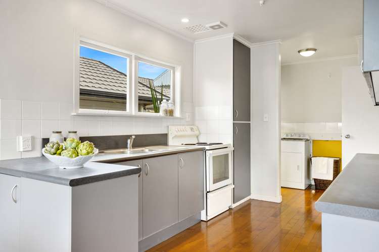 8 Hikurangi Street Te Atatu Peninsula_7