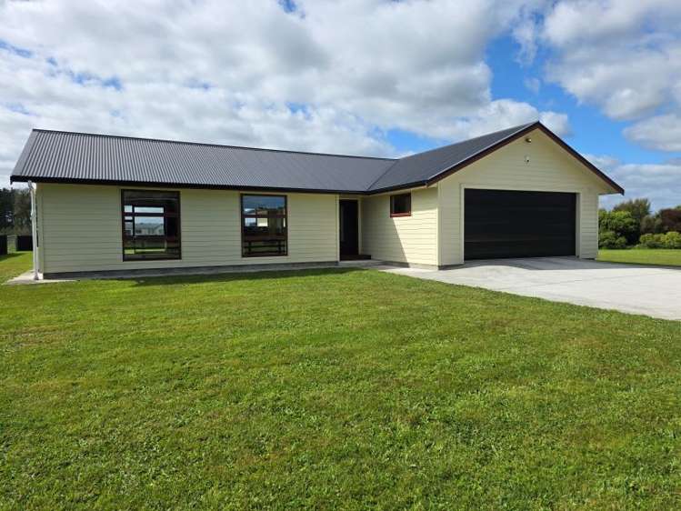 381A Park Road Carterton_19