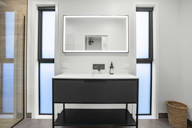 2 Matai Grove Greytown_18