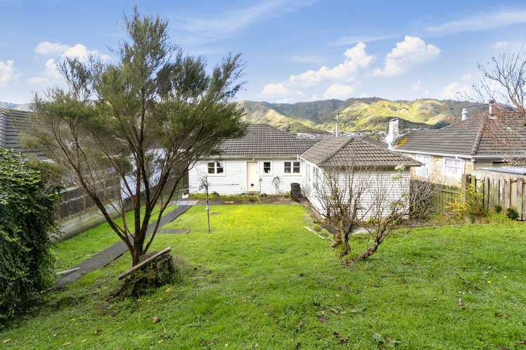 195 Wellington Road Wainuiomata_14