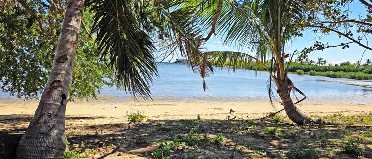 Address withheld Momi_10