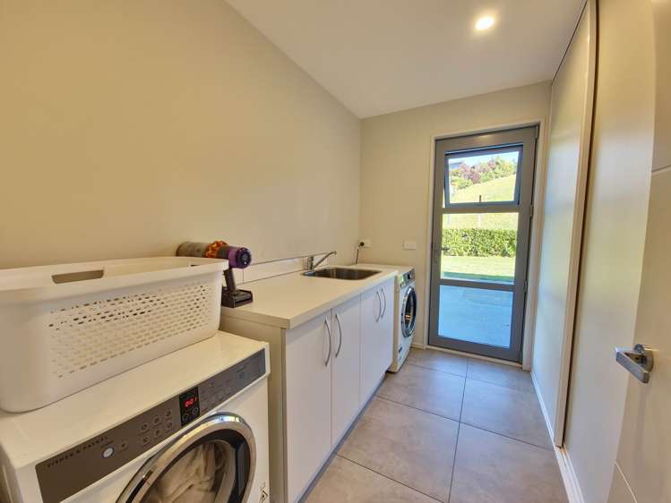 35 Avignon Pl Fairhall_26