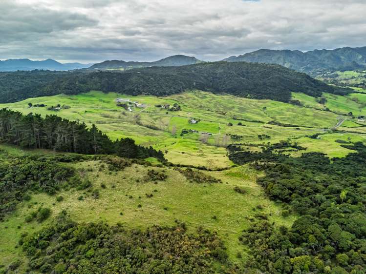 7849 State Highway 12 Omapere_32