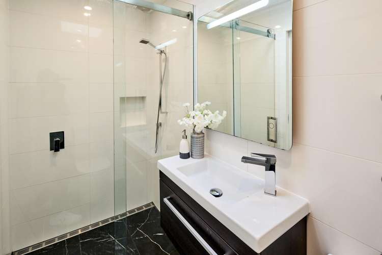 300B Paremata Road Whitby_22