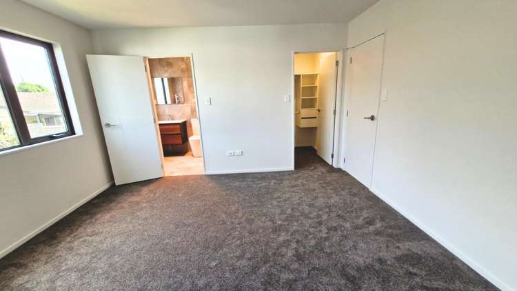 90D Moire Road Massey_10