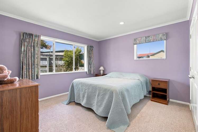 25 Ashmore Drive Frankleigh Park_18
