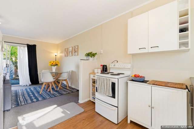 2/15 Phoenix Place Papatoetoe_3