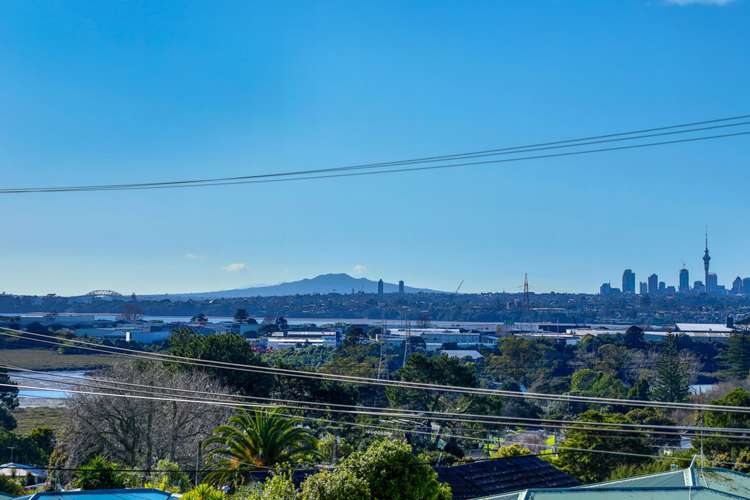 52a Tirimoana Road Te Atatu South_10