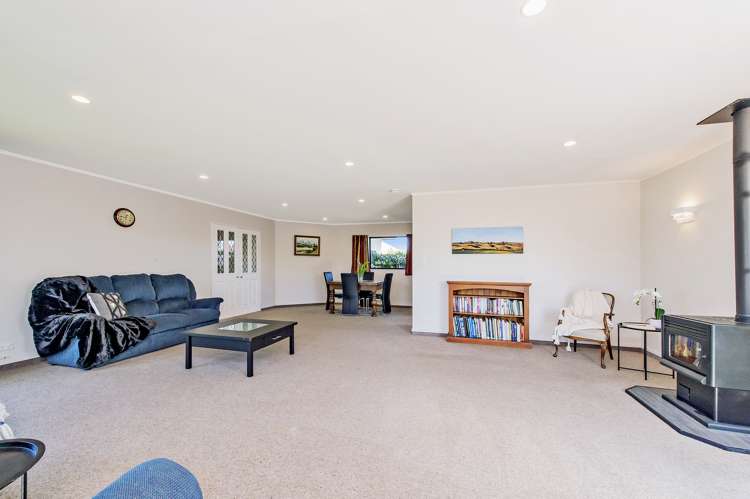 1 Devon Crescent Darfield_6