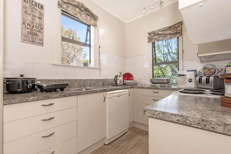 344 Aberdeen Road Gisborne Central_2