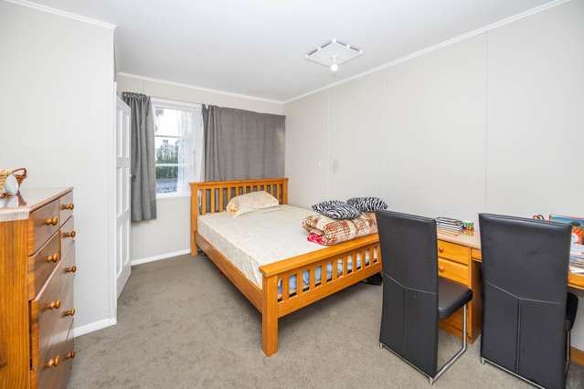 92 & 94 Peachgrove Road Hamilton East_4