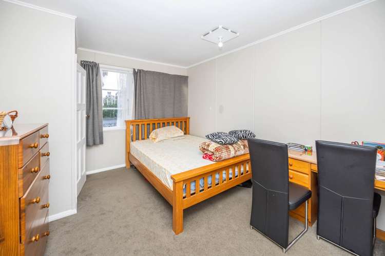 92 & 94 Peachgrove Road Hamilton East_4