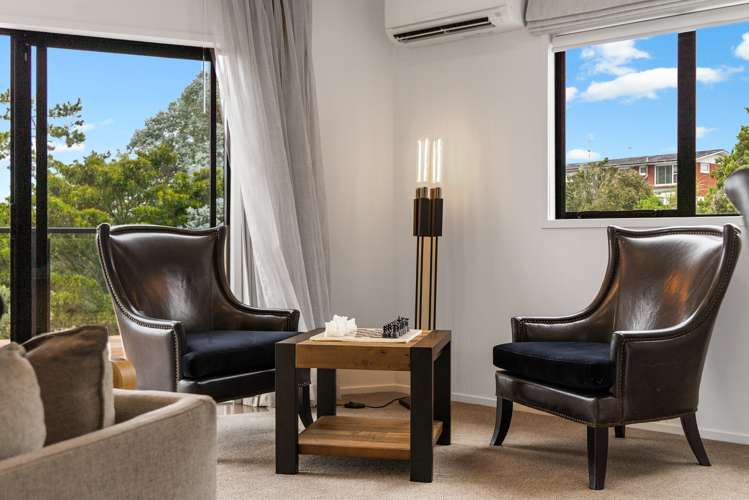 2/5 Dalmeny Close Murrays Bay_8