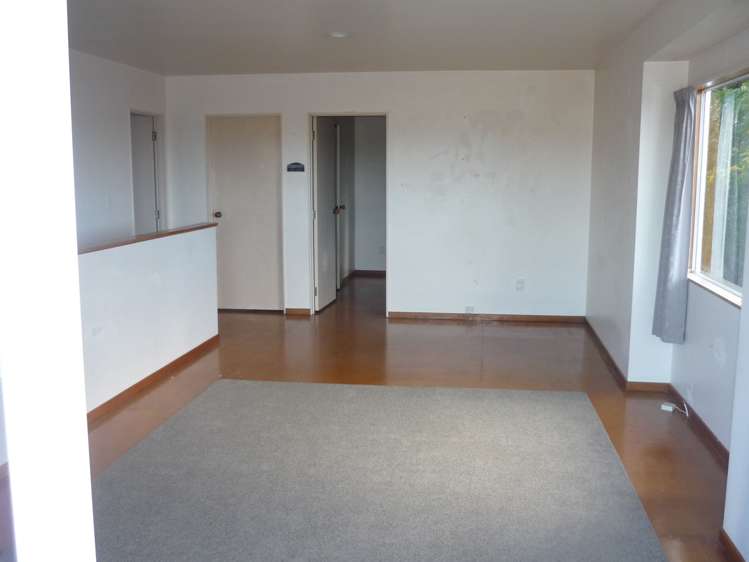 12a Jean Place Stanmore Bay_9