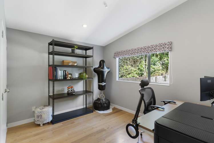 93a Fairclough Road Beach Haven_13