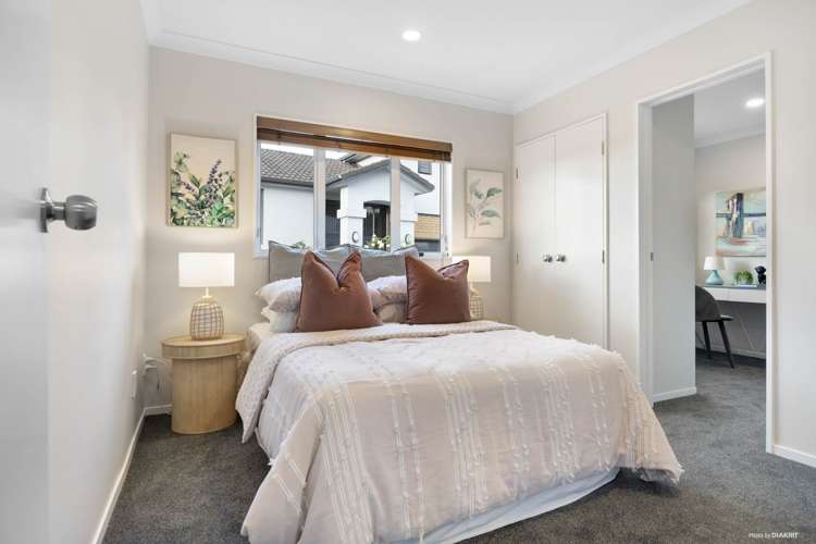 38 Carlton Street Hillsborough_13