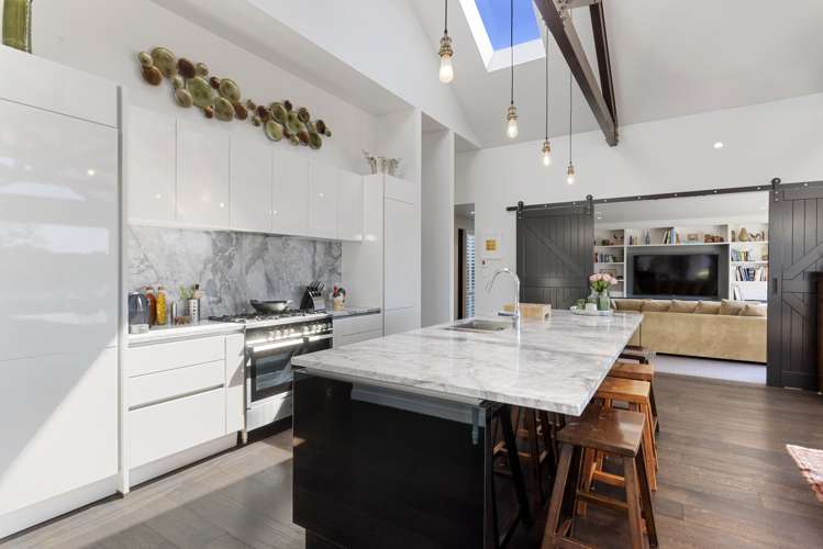 10 Edward Jonkers Drive Riverhead_20