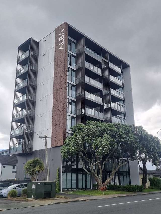 Modern 1BR Apt in Vibrant Takapuna!