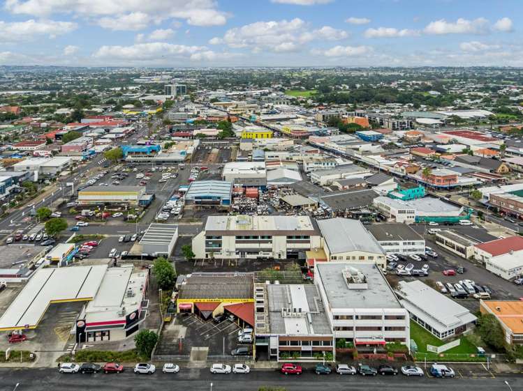 12-16 Gordon Road Otahuhu_14