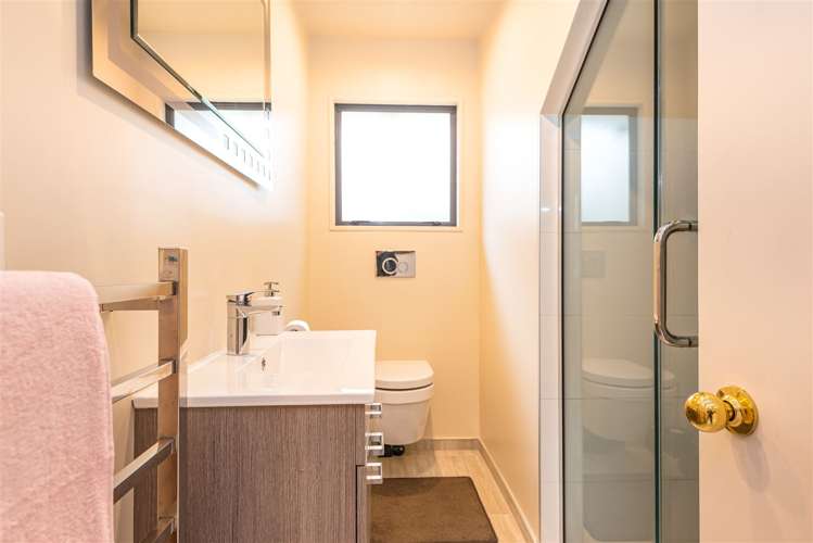 293a Eastern Terrace Sydenham_11