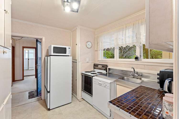  45 Goldfinch Street Taihape and Surrounds_14