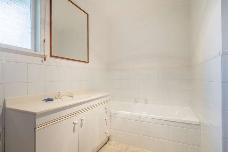 352 Titirangi Road Titirangi_12