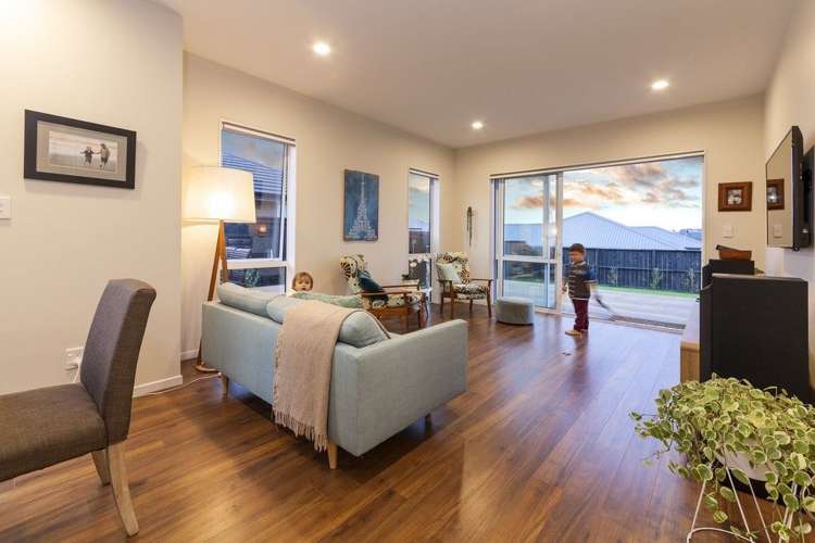 23 Jelas Drive Riverhead_10