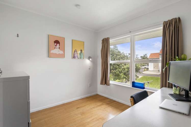 2/7 Hastings Road Mairangi Bay_12