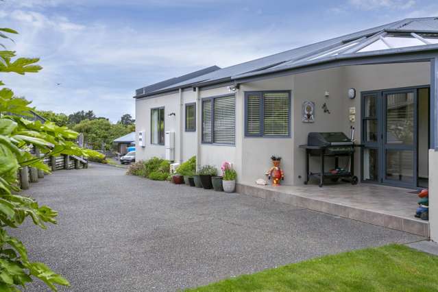 3 Julies Way Rangatira Park_3