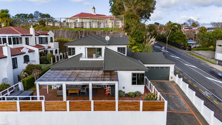 87 Eliot Street New Plymouth_21