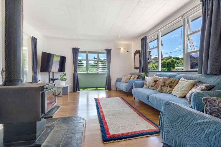 24 Alison Road Surfdale_2