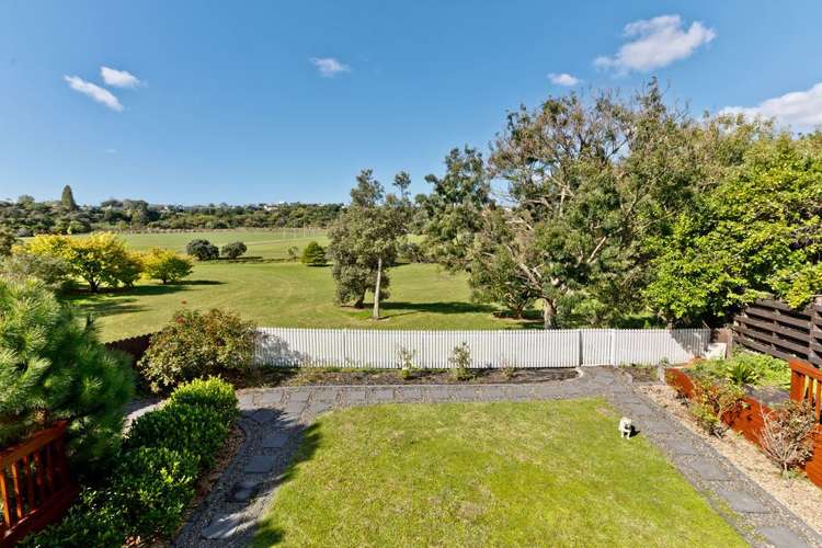 6 Tarahanga Street Northcote_22