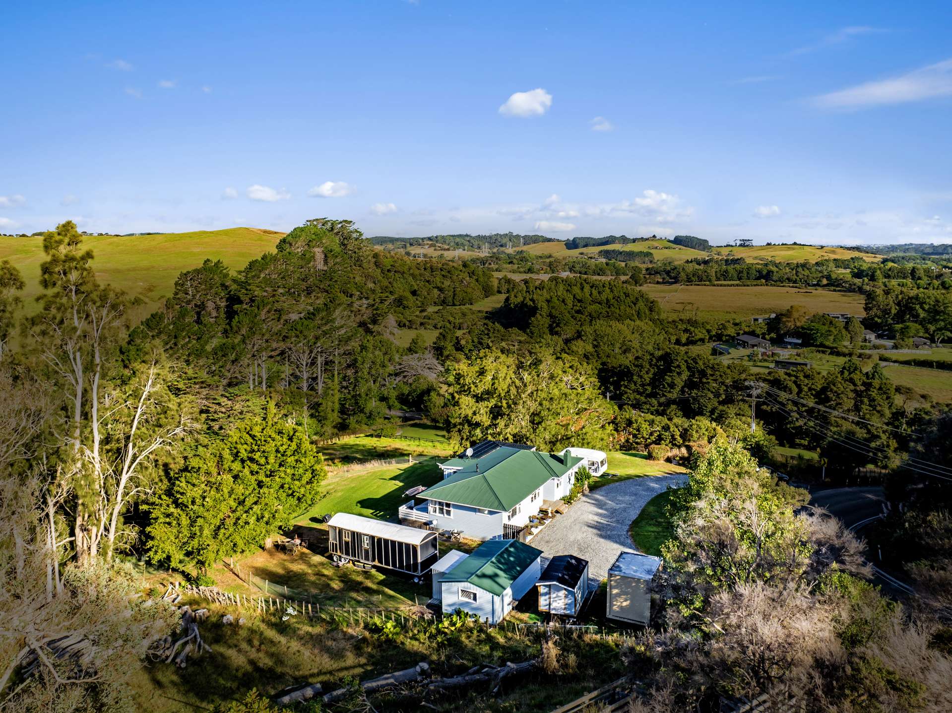 1132a Old North Road Helensville_0