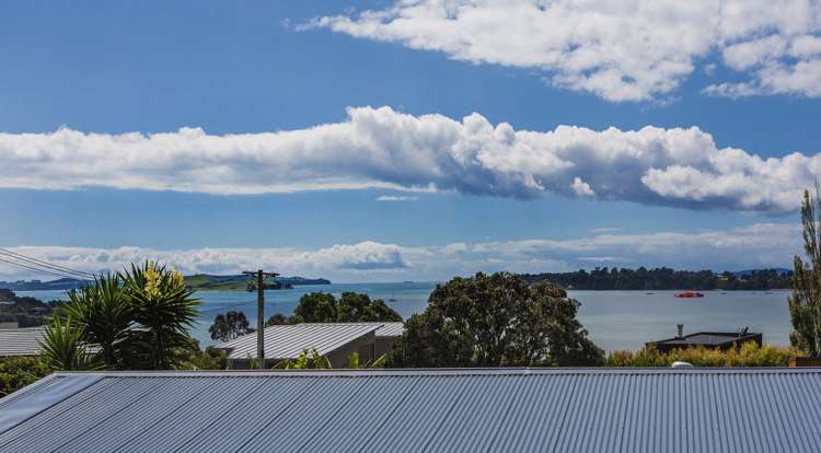 5 Calder Place Wai O Taiki Bay_6