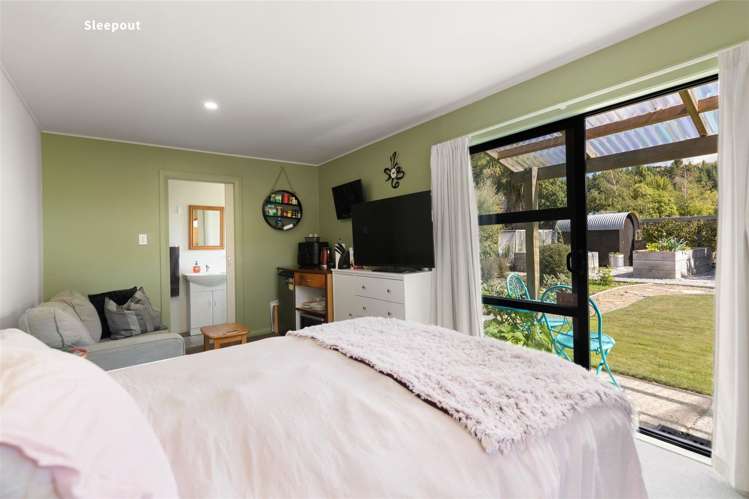 24 Kingan Road Luggate_17