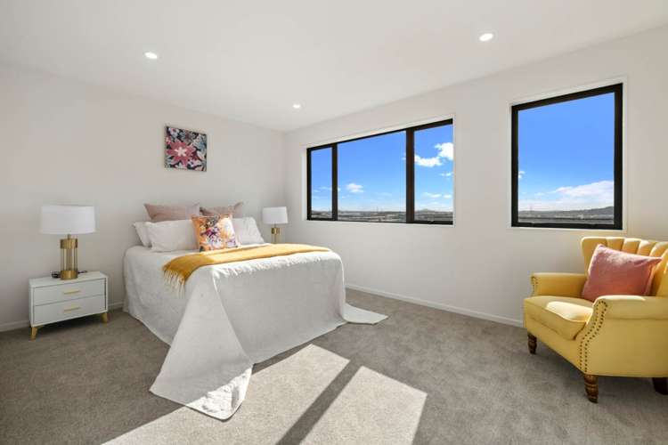 8 Sagitta Drive Flat Bush_9