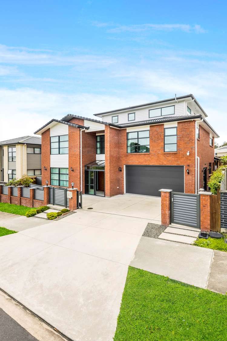 29 Casheltown Way Flat Bush_26