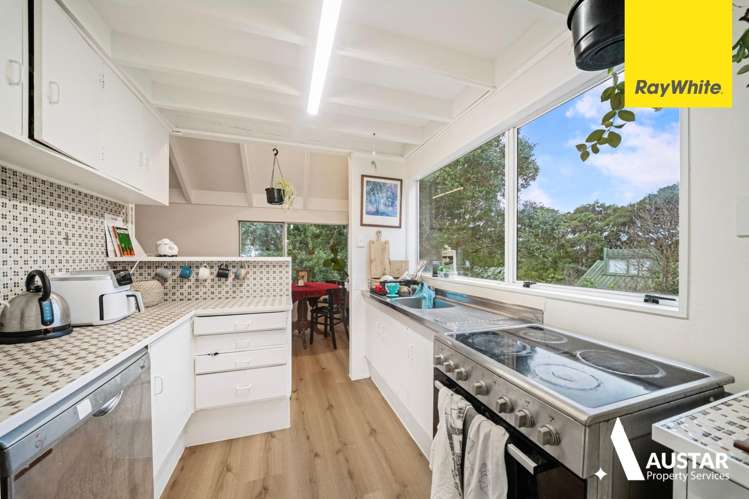  2/5 Karapiti Place Glen Eden_4