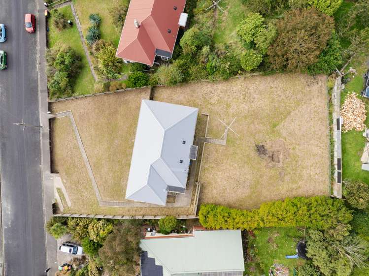 82 Turnbull Street Brockville_13