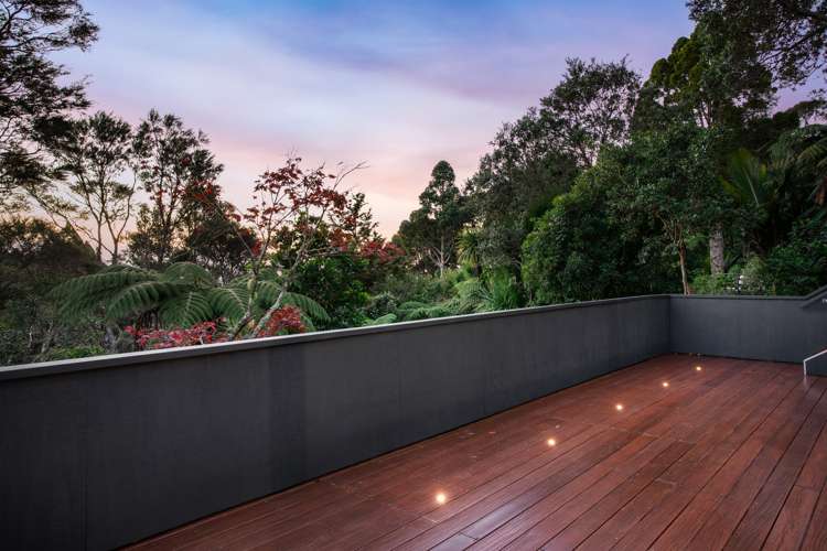 87 Scenic Drive Titirangi_17