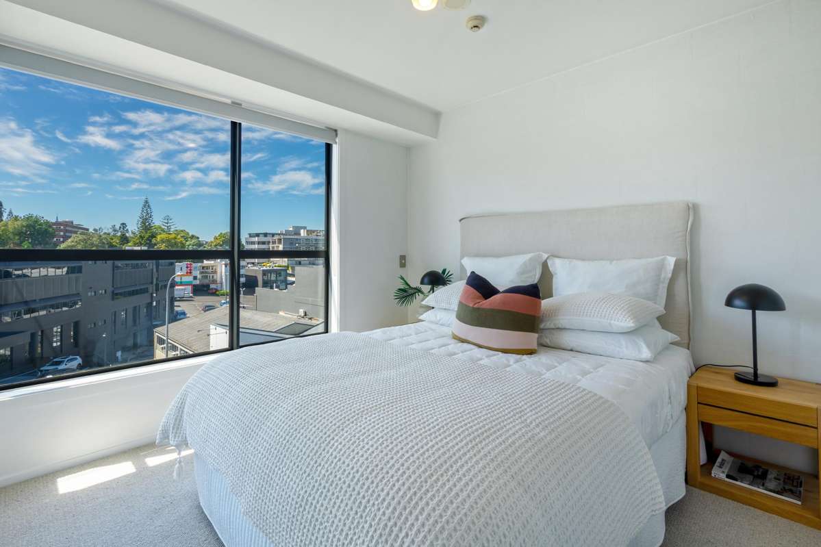 Apt 3B,36 College Hill_4