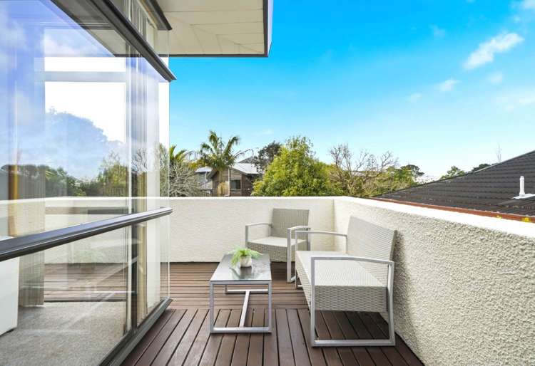 11 Highwood Grove Torbay_17