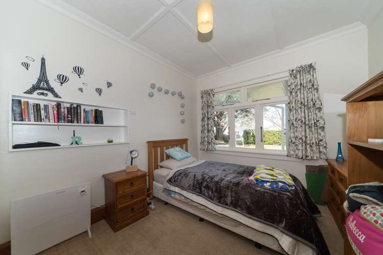 2 Poole Street Feilding_10