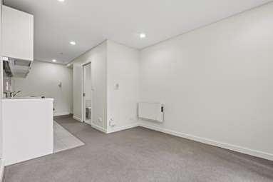 208/37 Symonds Street_4