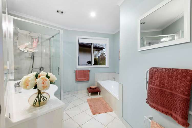 2/234 Gillard Road Ngahinapouri_24